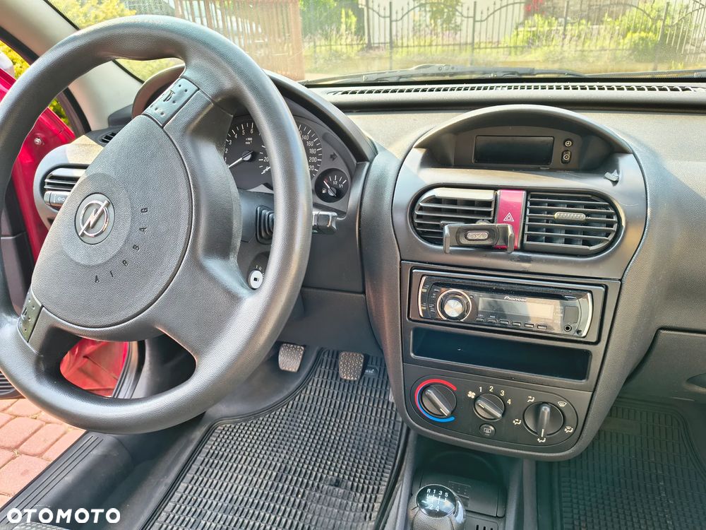 Opel Corsa 1.0 12V Essentia - 21