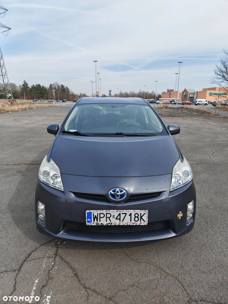 Toyota Prius - 2