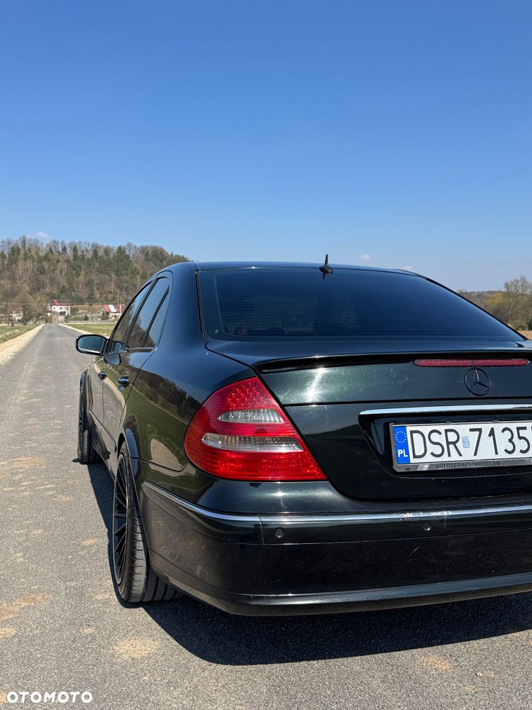 Mercedes-Benz Klasa E - 9