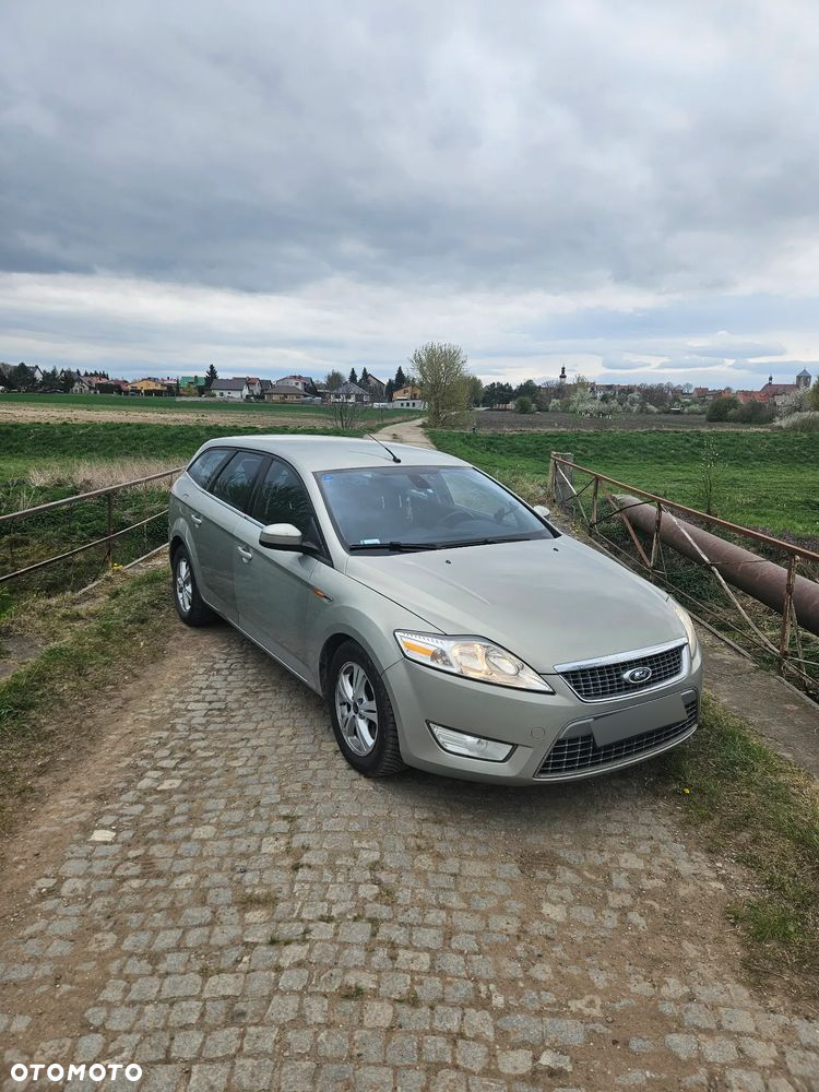 Ford Mondeo 2.0 TDCi Titanium - 12