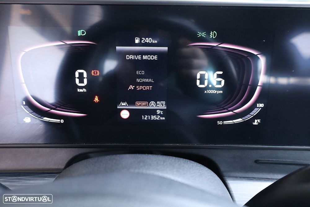 Kia Sportage 1.6 T-GDI Drive - 38