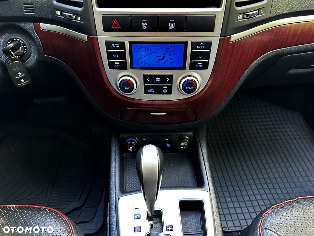 Hyundai Santa Fe 2.2 CRDi 2WD Automatik GLS - 25
