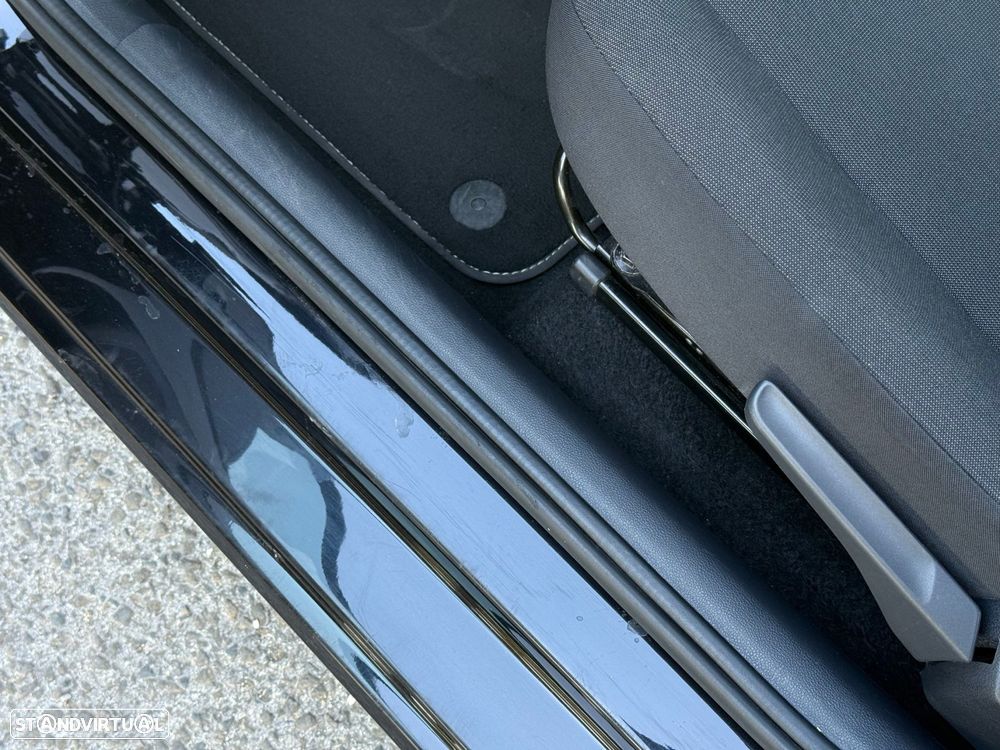 VW Up! 1.0 BMT Move - 35