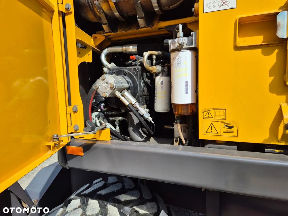 Volvo EWR150E,ROTOTILT,ŁAPY,NOWE OPONY. - 9