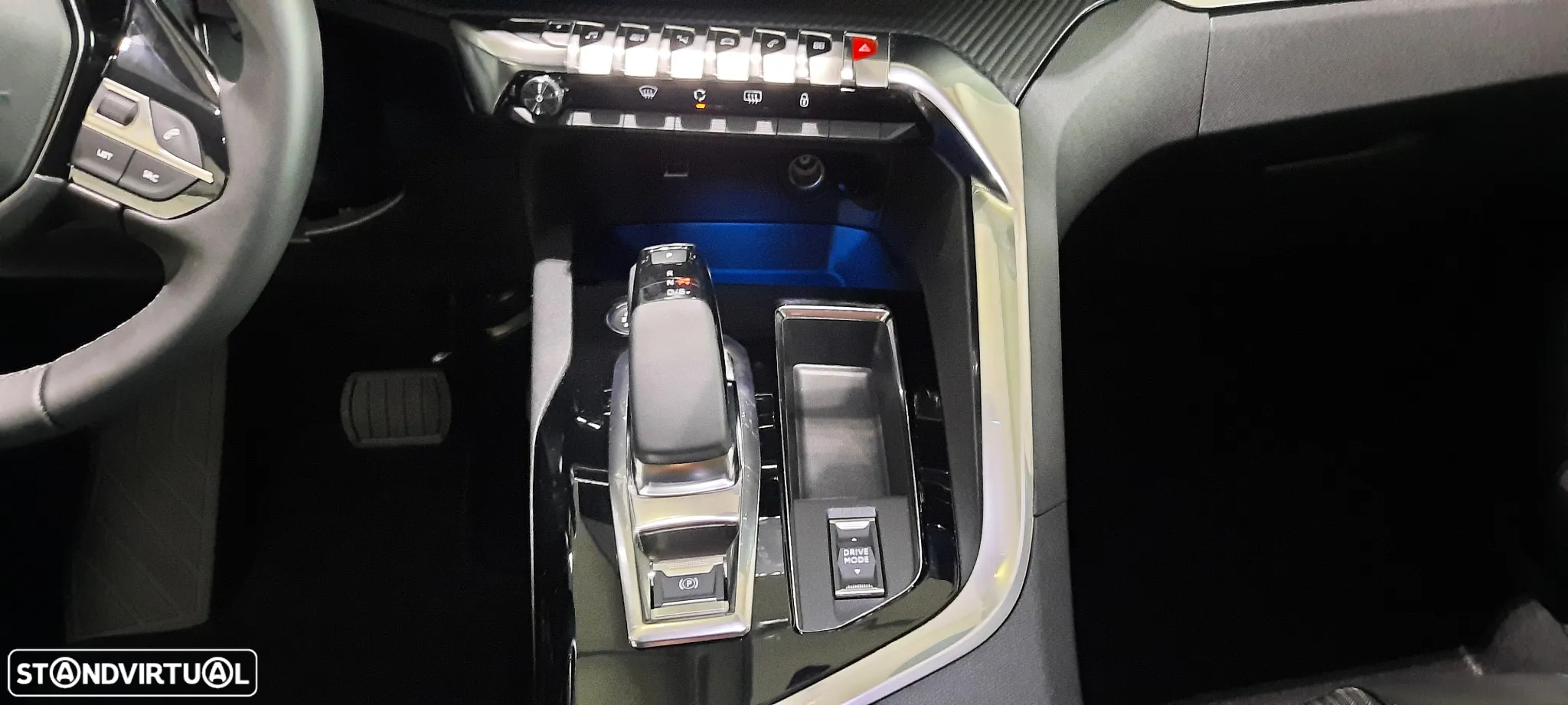 Peugeot 3008 1.6 Hybrid Allure Pack e-EAT8 - 29