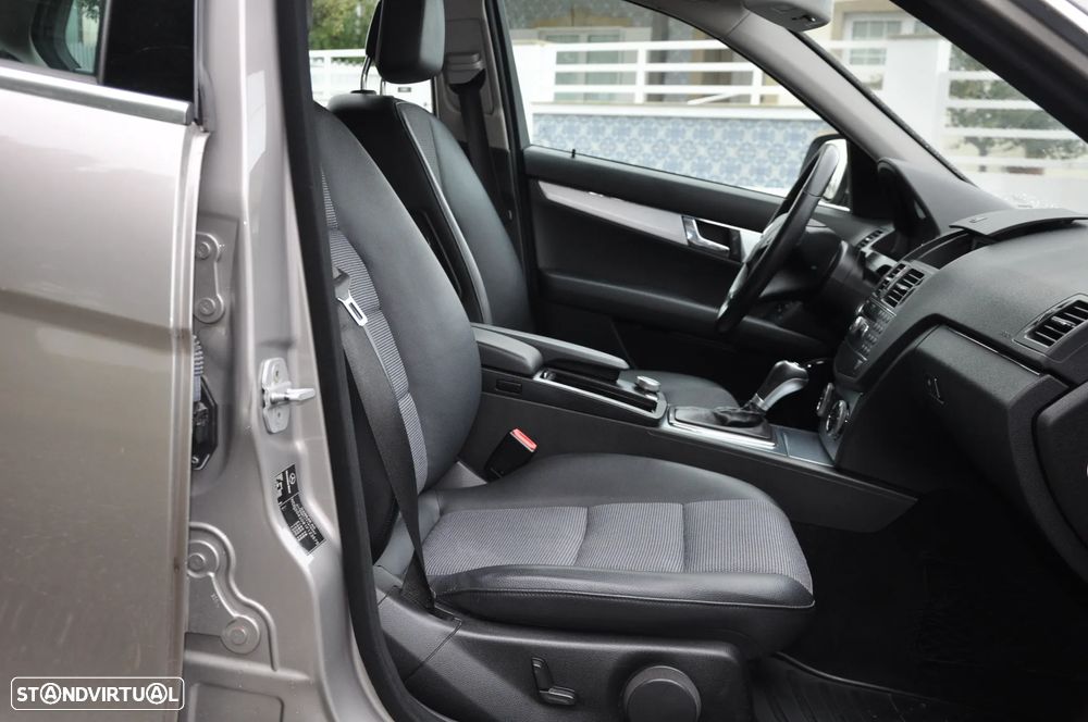 Mercedes-Benz C 220 CDi Avantgarde Aut. - 30