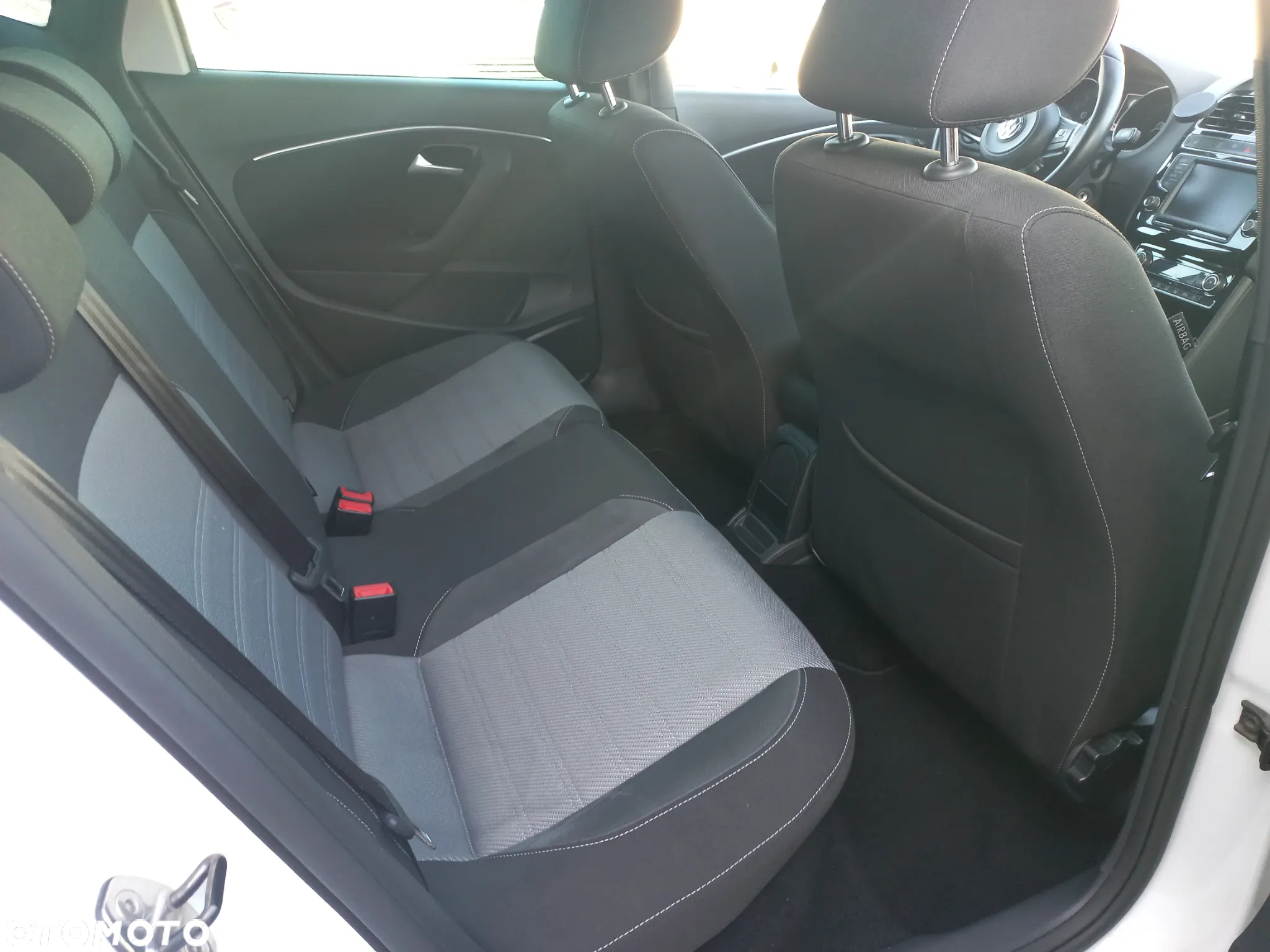 Volkswagen Polo 1.2 TSI (Blue Motion Technology) Highline - 27
