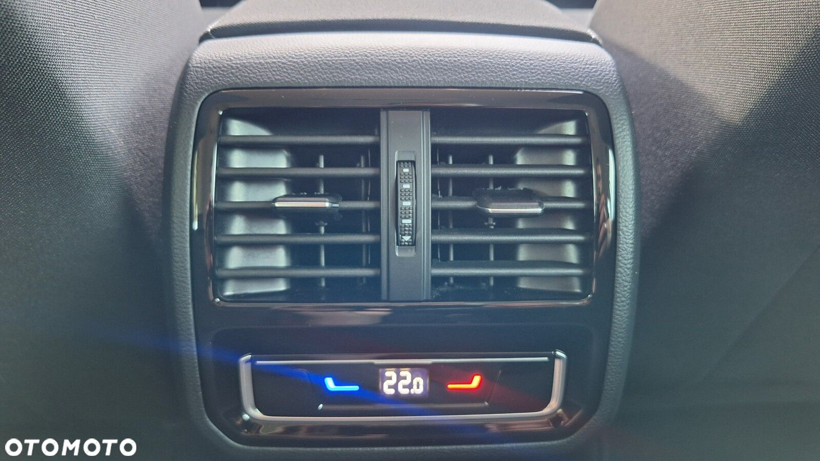 Volkswagen Passat - 18