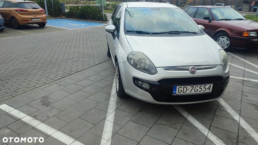 Fiat Punto Evo 1.4 8V Estiva Blue&Me - 5