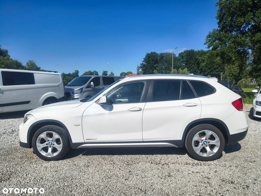 BMW X1 xDrive20d Sport Line - 6