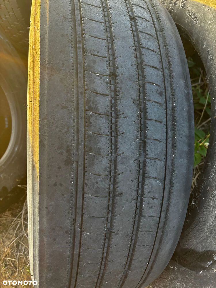 Opona ciężarowa 315/70R22,5 - 1