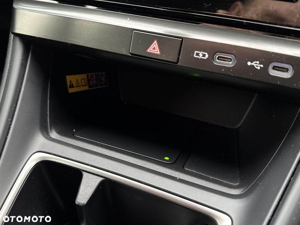 Lexus LBX 1.5 Hybrid - 27