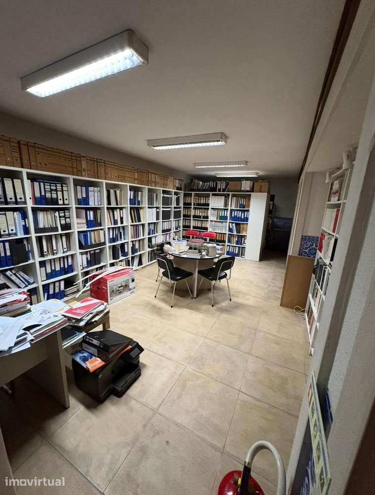 Loja para Arrendamento em Belém – 175 m2 (2 Pisos) - Grande imagem: 4/16