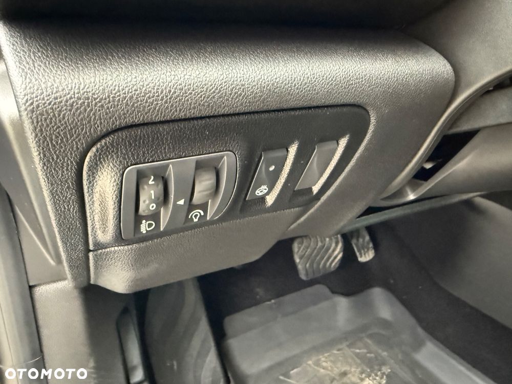 Renault Megane 1.3 TCe FAP Intens EDC - 13