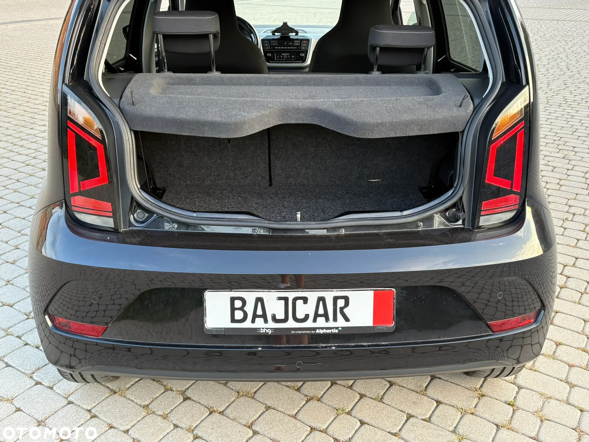 Volkswagen up! e-up Max - 12