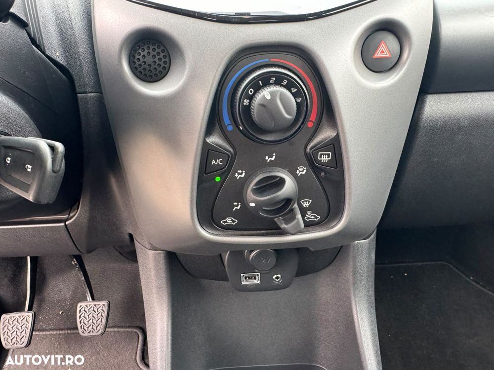 Toyota Aygo - 21