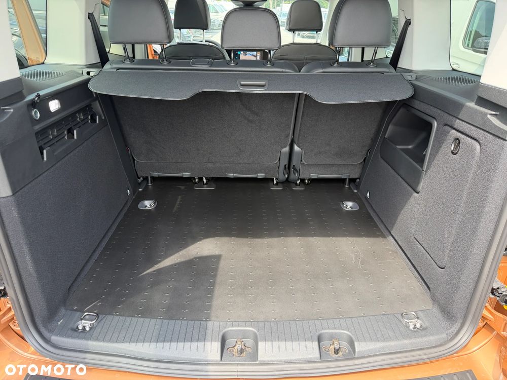 Volkswagen Caddy 2.0 TDI 4Motion - 16