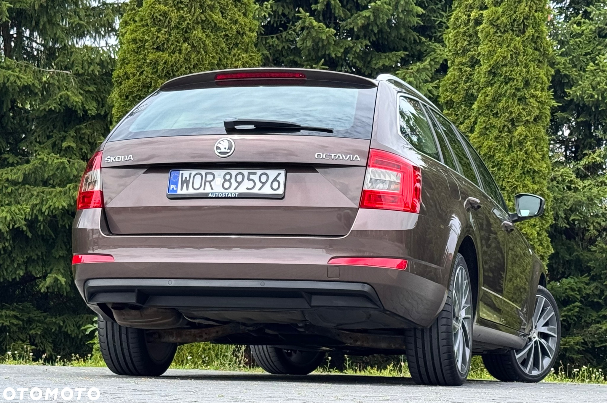 Skoda Octavia 1.8 TSI DSG L&K - 12