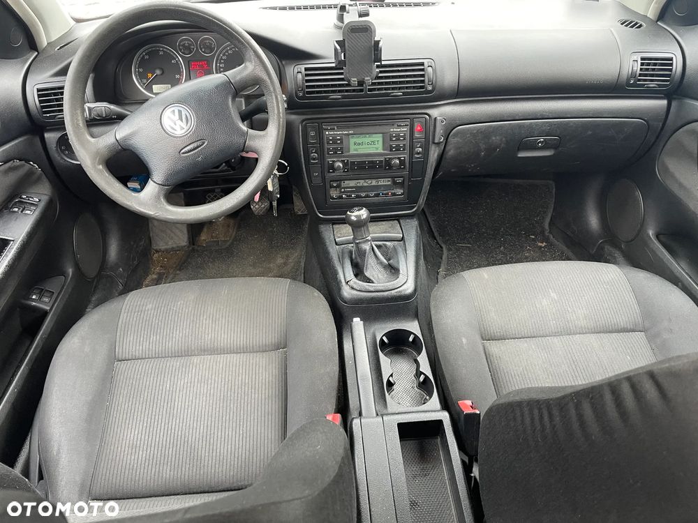 Volkswagen Passat - 5
