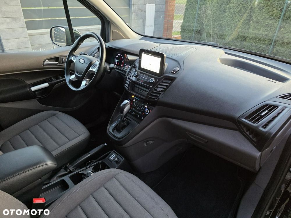 Ford Tourneo Connect Grand - 18