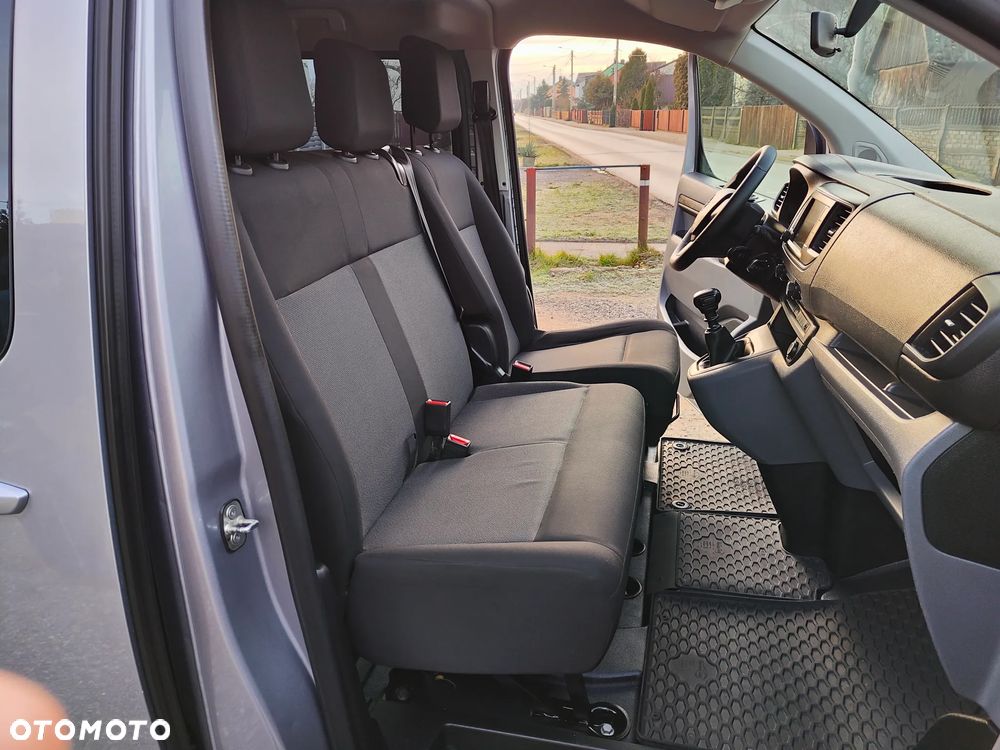 Opel Vivaro Kombi Extra Long 2,8t Enjoy - 22