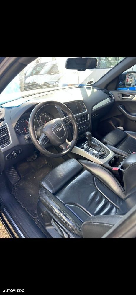 Dezmembrez Audi Q5 2.0 tfsi 155 kw CDNC cod culoare LY9B - 6