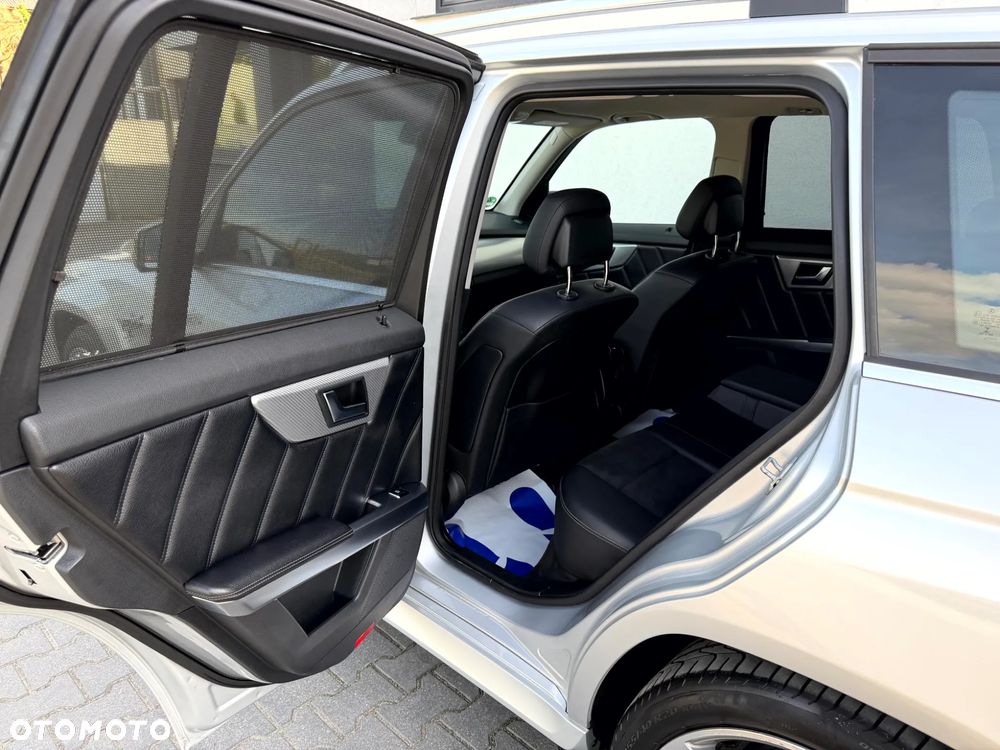 Mercedes-Benz GLK 350 CDI 4Matic (BlueEFFICIENCY) 7G-TRONIC - 13