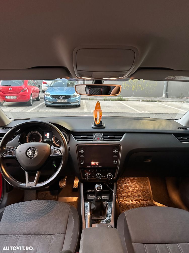 Skoda Octavia 2.0 TDI Style - 5