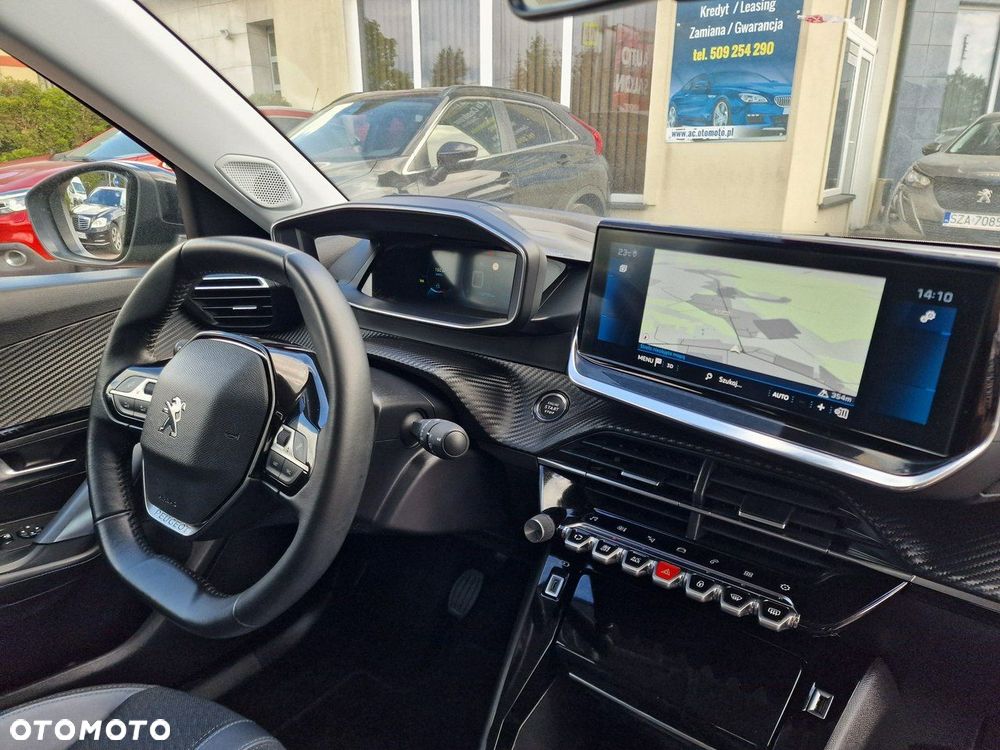 Peugeot 2008 1.2 Pure Tech GPF Allure S&S - 23