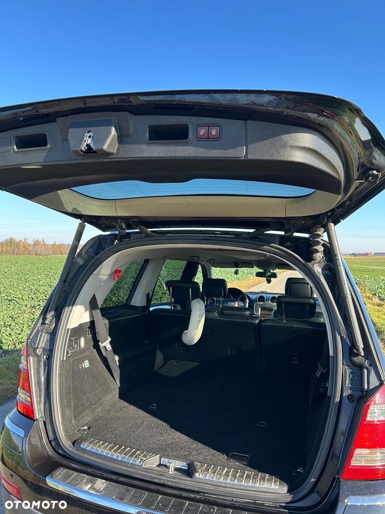 Mercedes-Benz GL 500 - 15