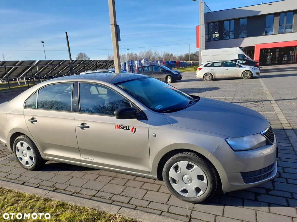 Skoda RAPID 1.2 Active - 2
