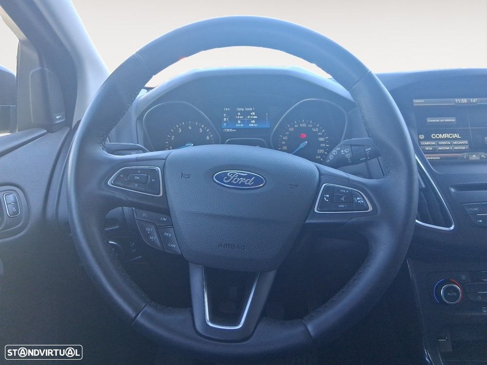 Ford Focus 1.0 EcoBoost Titanium - 12