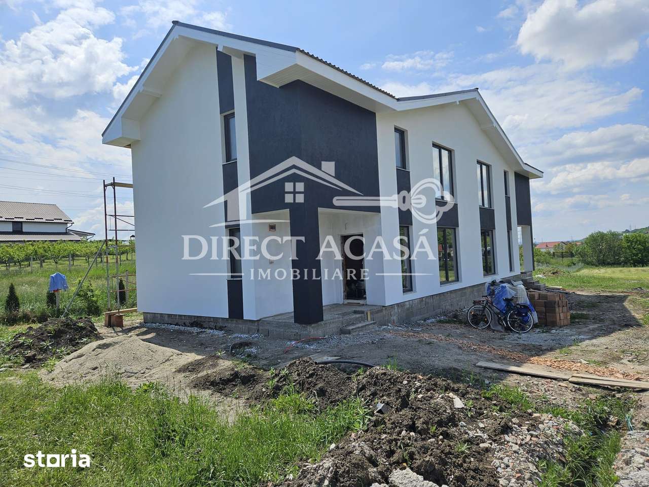 Duplex premium 4 camere cu teren 420 mp Santana De Mures - Imagine principală: 4/5