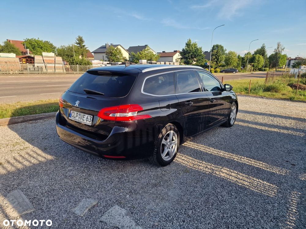 Peugeot 308 - 16