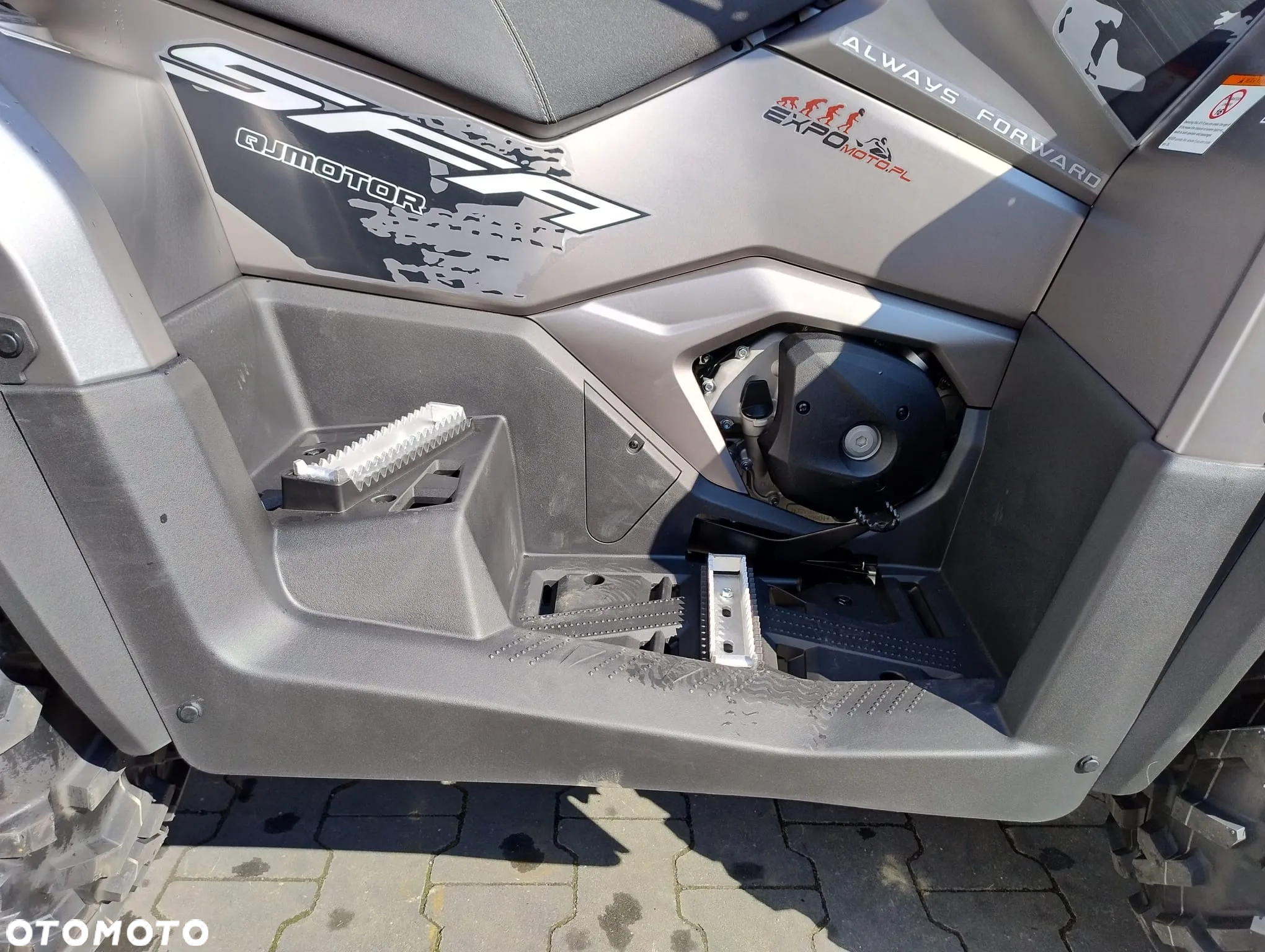 QJMOTOR SFA 1000 - 33