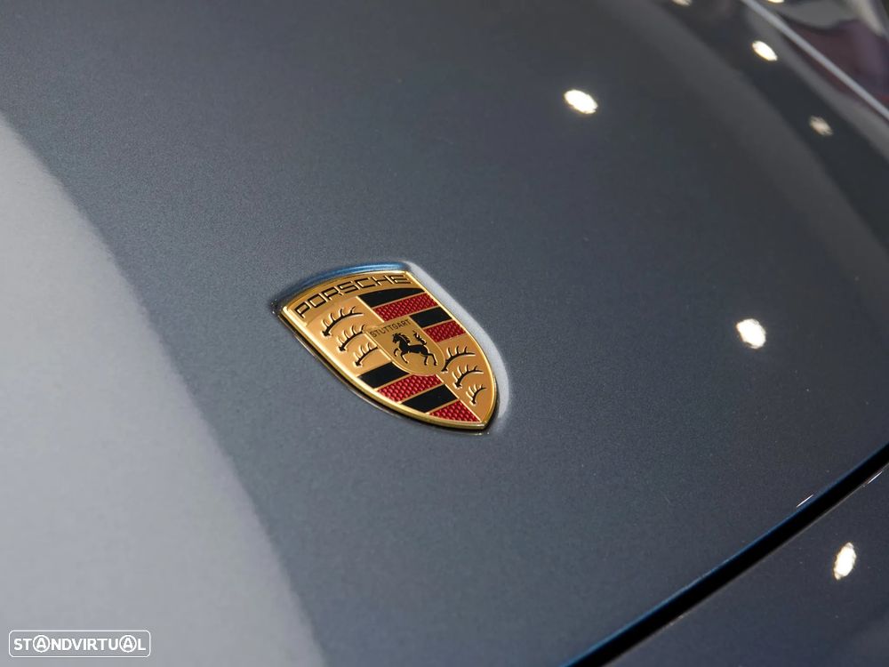 Porsche 911 (992) Carrera - 15