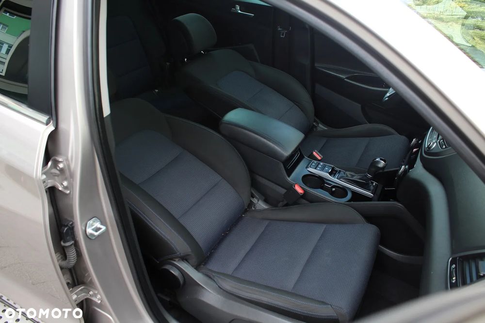 Hyundai Tucson 1.7 CRDI BlueDrive Premium 2WD DCT - 22