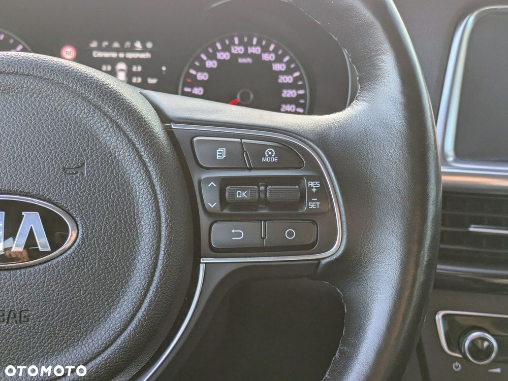 Kia Optima 1.7 CRDI XL DCT - 23