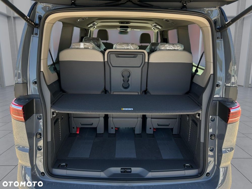 Volkswagen Multivan - 21