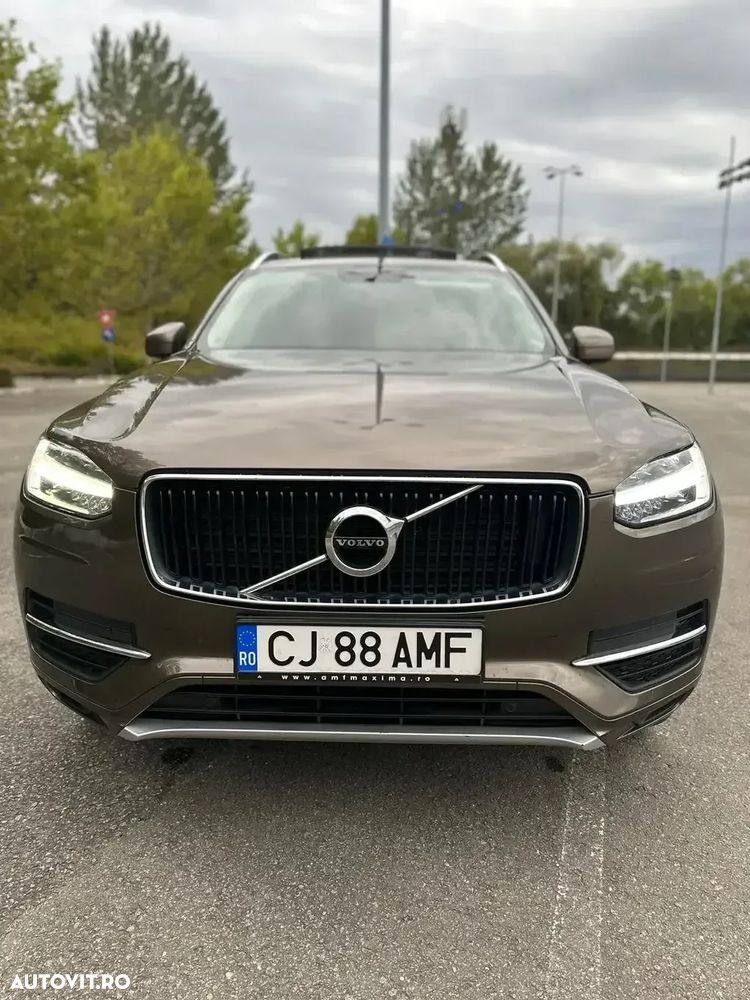 Volvo XC 90 D5 AWD Momentum - 1