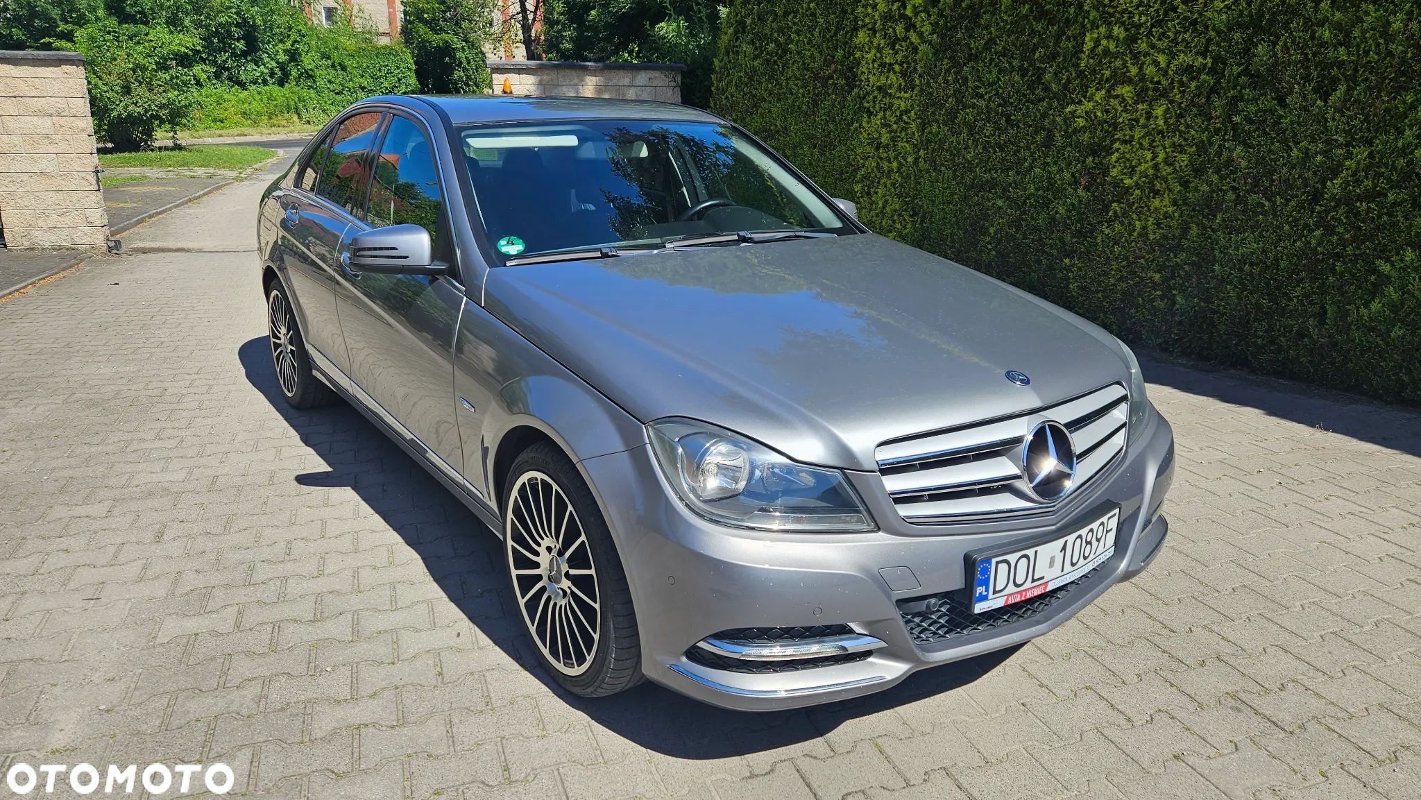 Mercedes-Benz Klasa C 180 CGI Automatik BlueEFFICIENCY Avantgarde - 1
