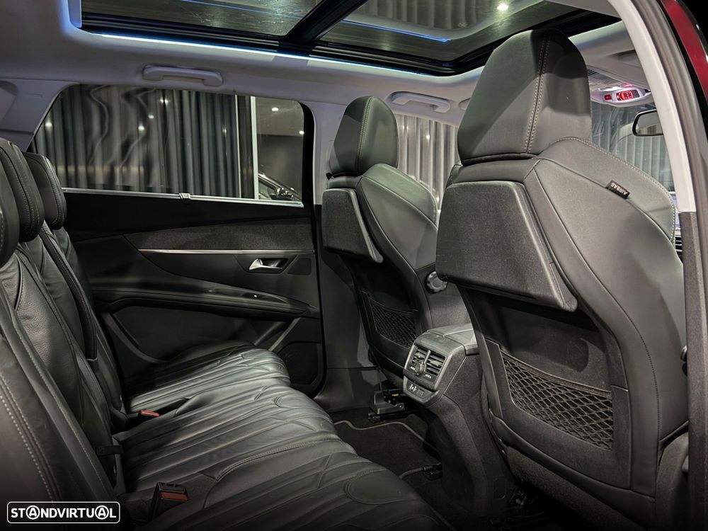 Peugeot 5008 1.2 PureTech Allure Pack EAT8 - 39
