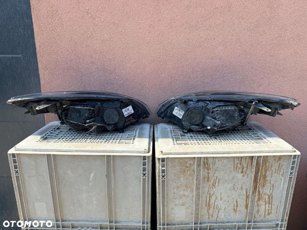 Lampa przednia RENAULT MEGANE III ZWYKŁE KOMPLET CZARNE EUROPA Z 1 AUTA AL - 4