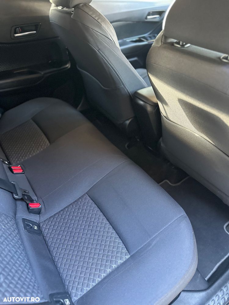 Toyota C-HR 1.8 HSD 4x2 CVT C-lassy LED - 20