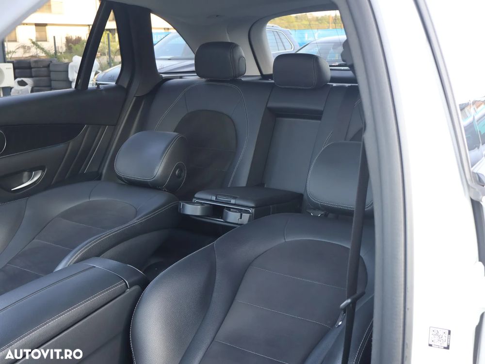 Mercedes-Benz GLC 250 d 4MATIC 9G-TRONIC AMG Line - 17