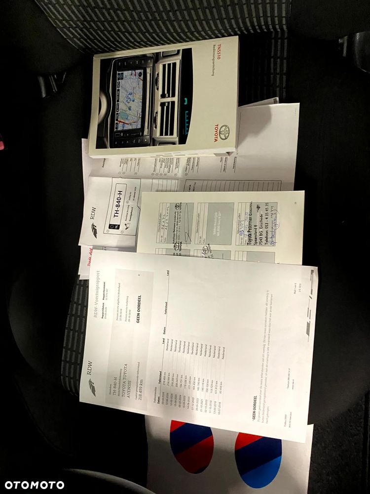 Toyota Avensis Touring Sports 1.8 Executive - 22