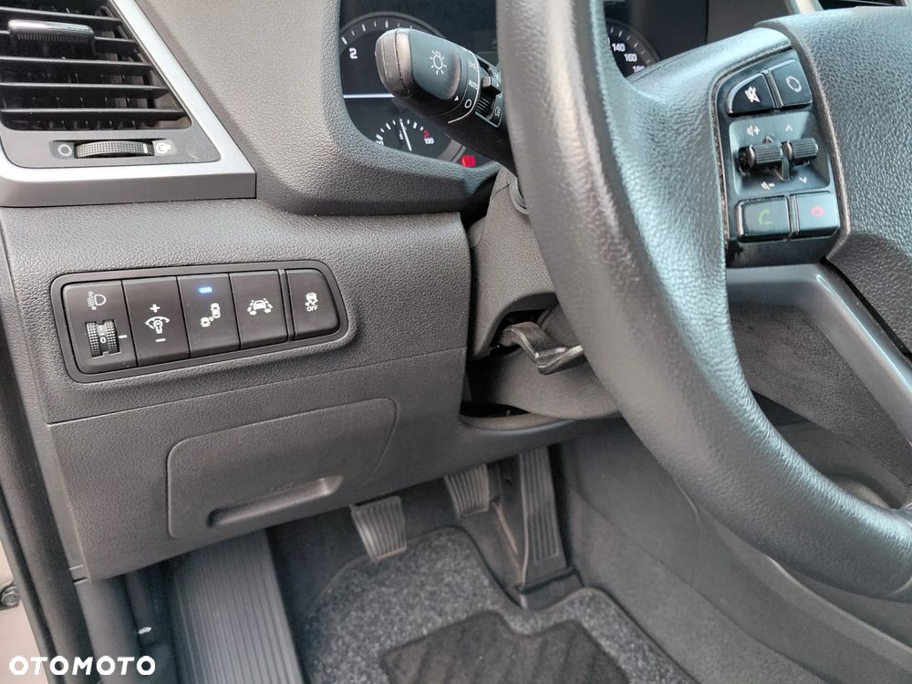 Hyundai Tucson 2.0 CRDI BlueDrive Style 2WD - 37