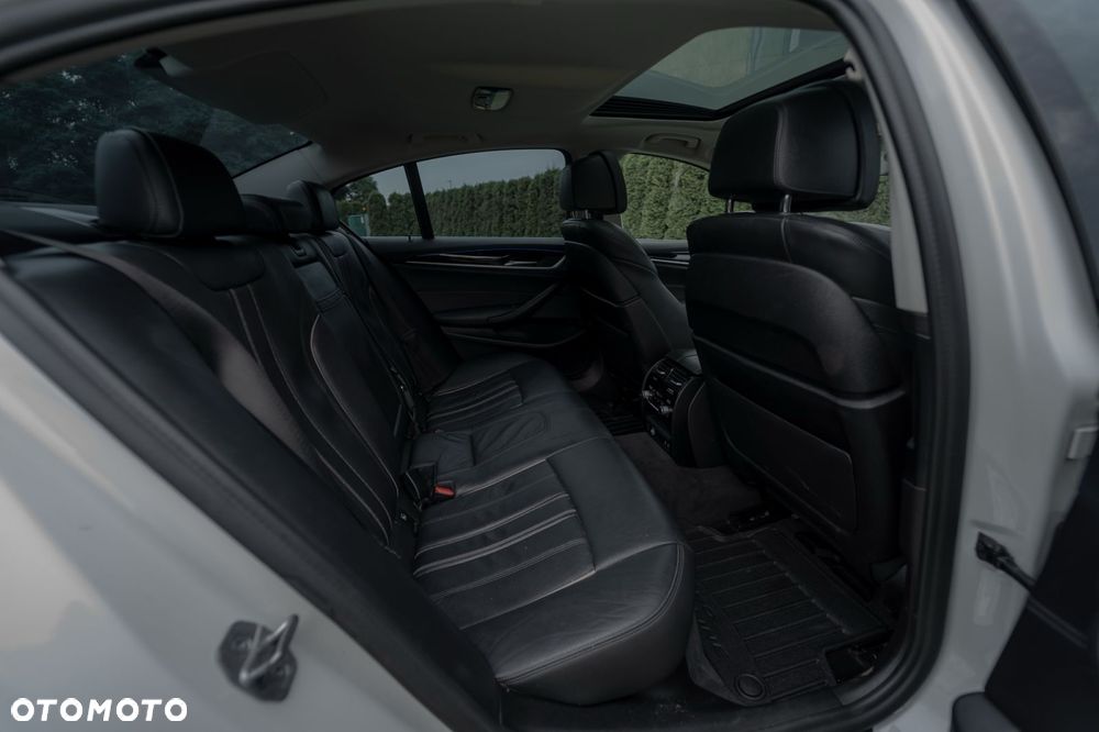 BMW Seria 5 520d xDrive Sport Line - 21