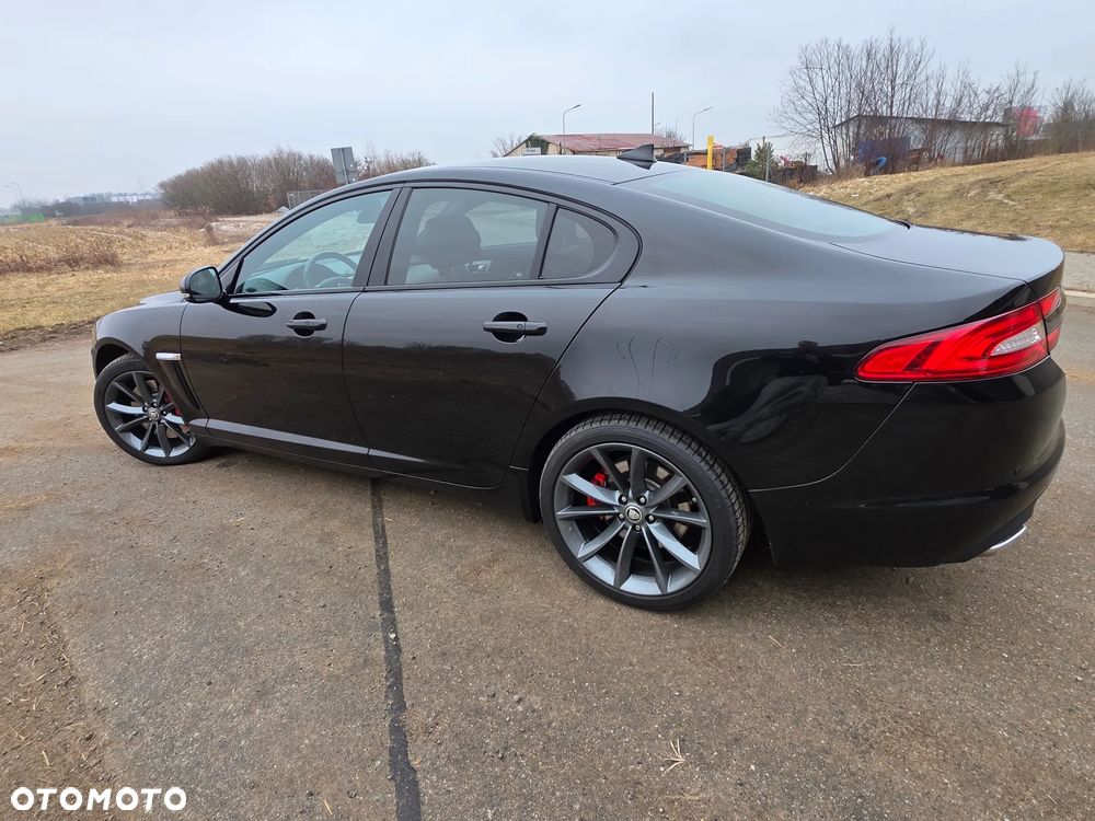 Jaguar XF 3.0 T AWD Classic - 8
