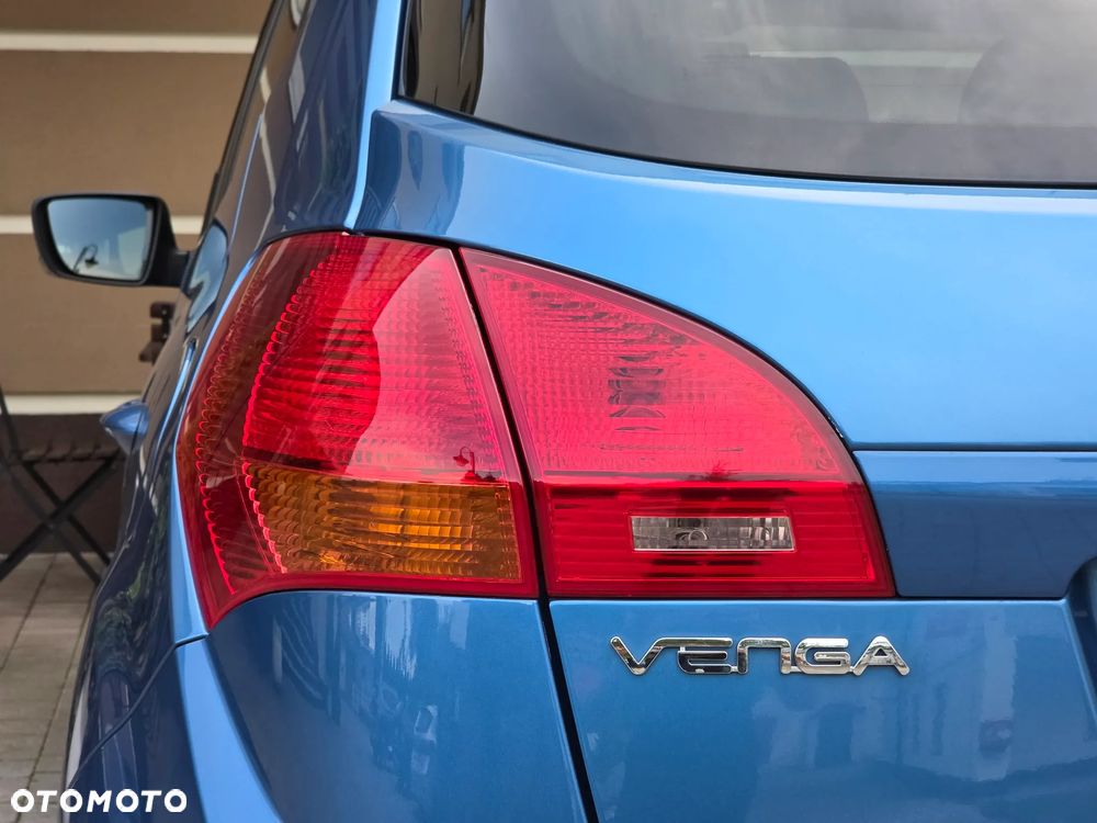Kia Venga 1.4 CRDi 90 Attract - 36